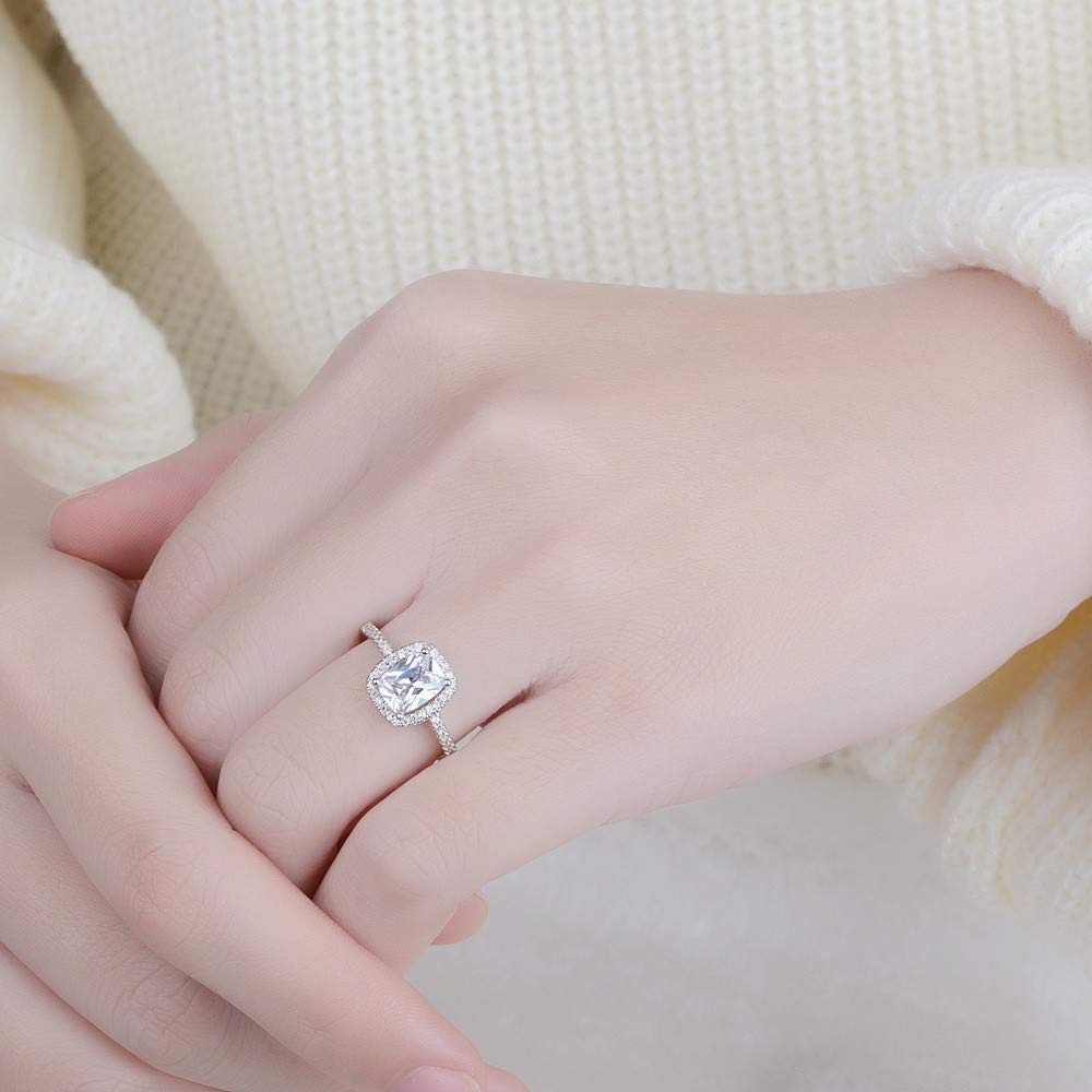 Boho Pearl Choker Necklace Gold Pearl Pendant Necklace Tiny Pearl Floating Necklace Minimalist Wedding Necklace Jewelry Women and Girls Gifts