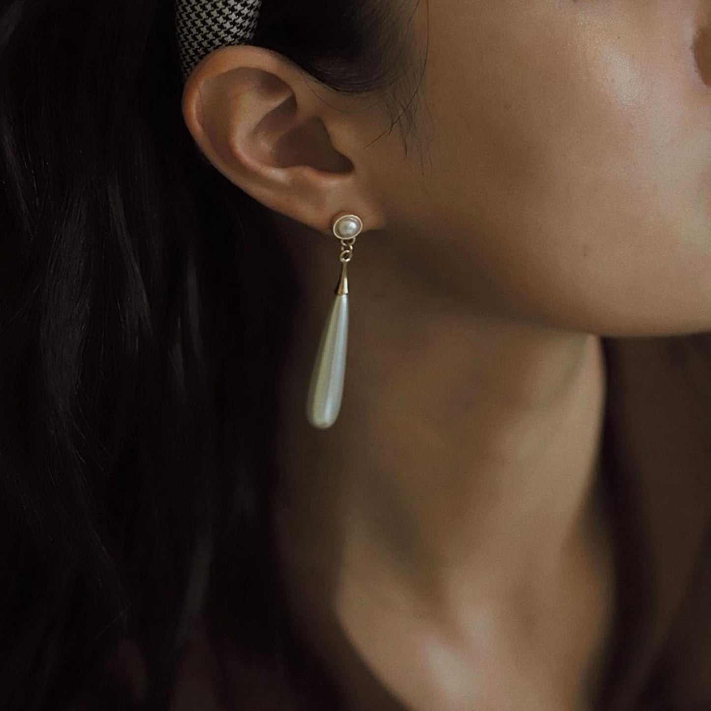 Boho Teardrop pearl Earrings Thin pearl Drop Earrings Gold Long pearl Dangle Earrings Vintage pearl Earrings Jewelry for Women and Girls