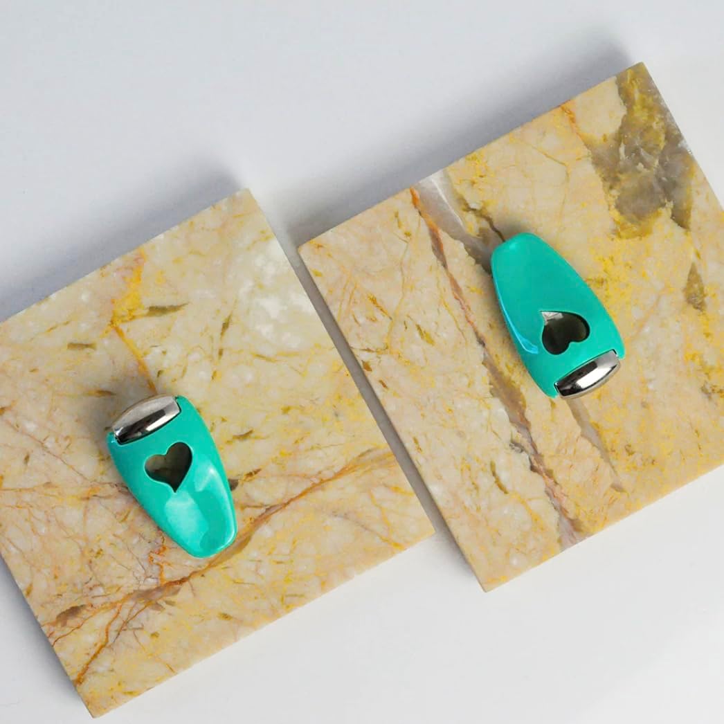 We Love Eyes - Focused Eye Roll - Tone, de-Puff, & Relax Tired Eyes. Hot Compress for Massaging meibomian Glands. Fingertip Precision.