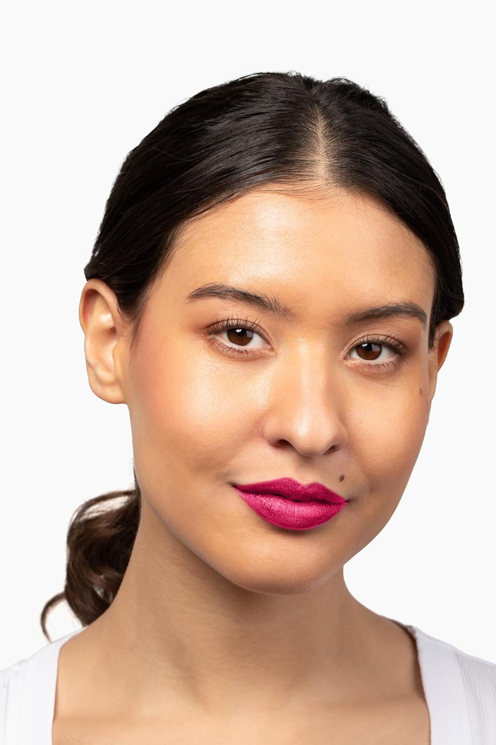 Aromi Hot Pink Metallic Liquid Lipstick | Magenta Lip Color with Shimmery Finish, Vegan, Cruelty-free, Long-Lasting and Smudge Proof (Fab Flamingo)
