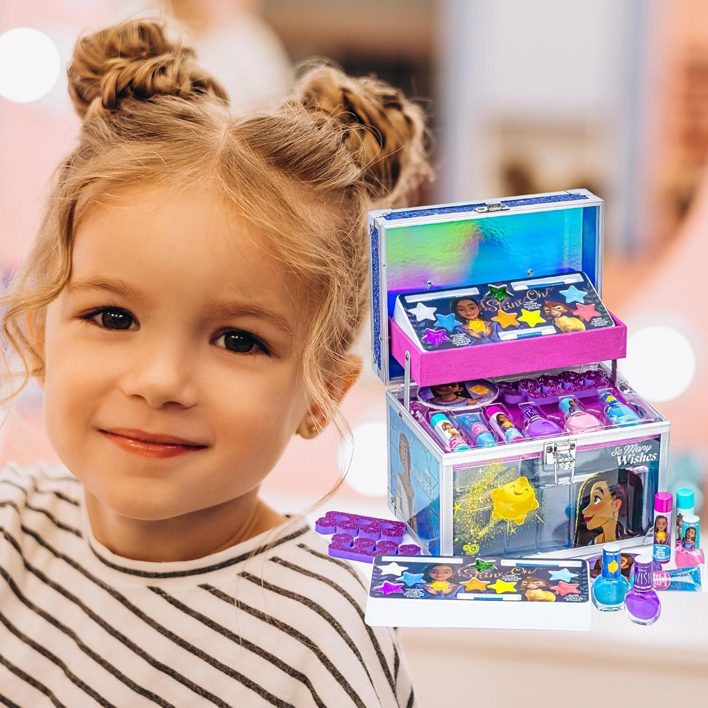 Disney Wish - Townley Girl Train Case Cosmetic Makeup Set Includes Lip Gloss, Eye Shimmer, Brush, Nail Polish, Accessories & more! for Girls, Ages 3+ perfect for Parties, Sleepovers & Makeovers