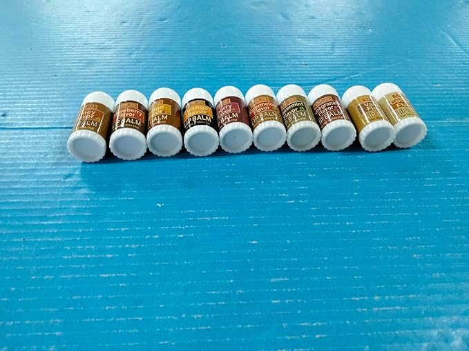 10 Pcs Mini Sunscreen Lip Balms Bulk SPF 30 Lip Balm Sticks Favors with Sunscreen SPF Employee Staff Appreciation Gifts Bulk Team Coworkers Christmas Party Gifts for Travel Beach